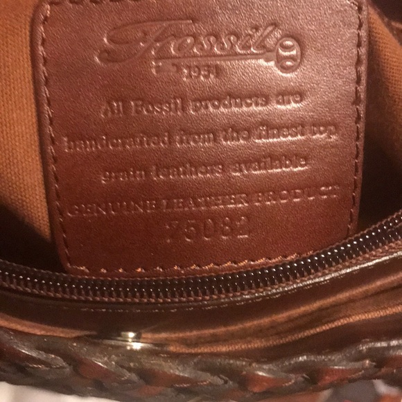 New Fossil Leather Weaved Shoulder Bag - Picture 3 of 6